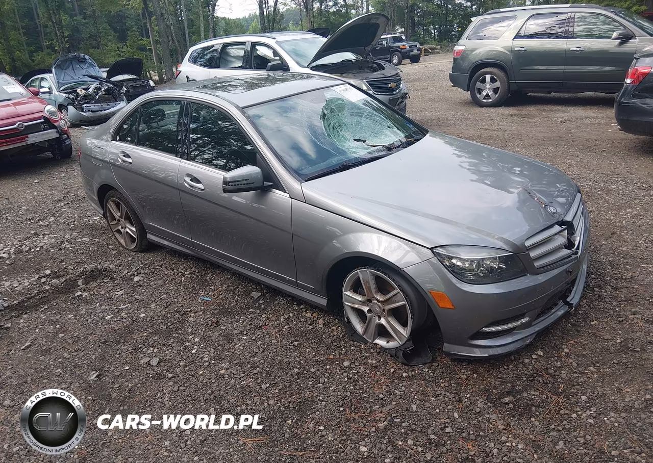 2011 Mercedes-Benz C 300 Luxury 4Matic-Sport 4Matic – zdjęcie 1 z 16
