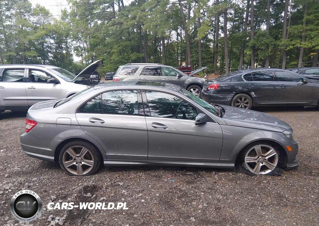 2011 Mercedes-Benz C 300 Luxury 4Matic-Sport 4Matic VIN:WDDGF8BB5BR163533 - 13