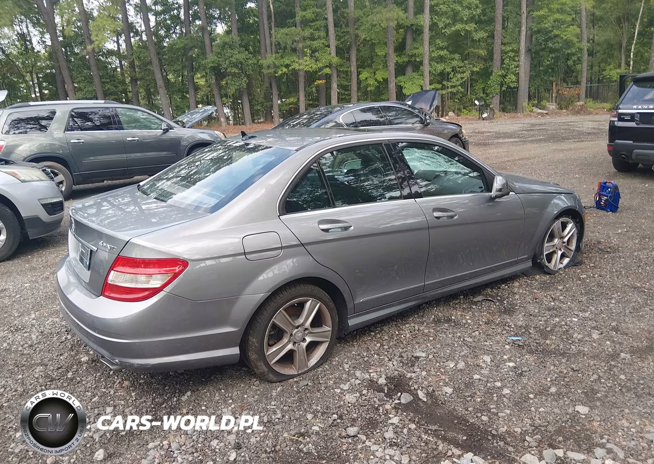 2011 Mercedes-Benz C 300 Luxury 4Matic-Sport 4Matic VIN:WDDGF8BB5BR163533 - 4