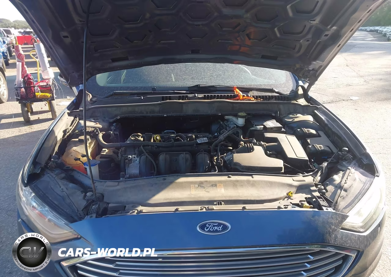 2018 Ford Fusion Se VIN:3FA6P0H7XJR277902 - 10