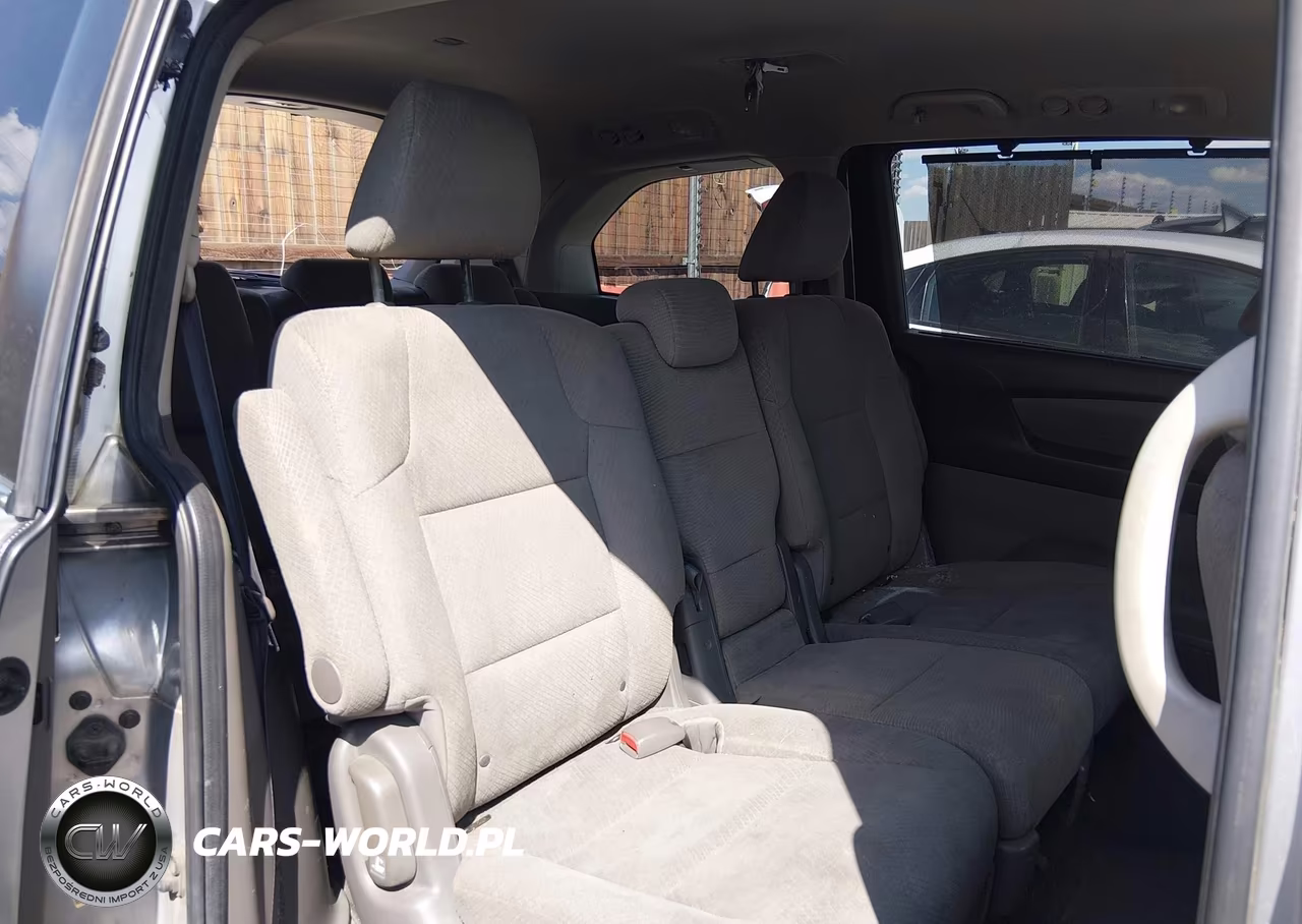 2015 Honda Odyssey Ex VIN:5FNRL5H47FB109178 - 8
