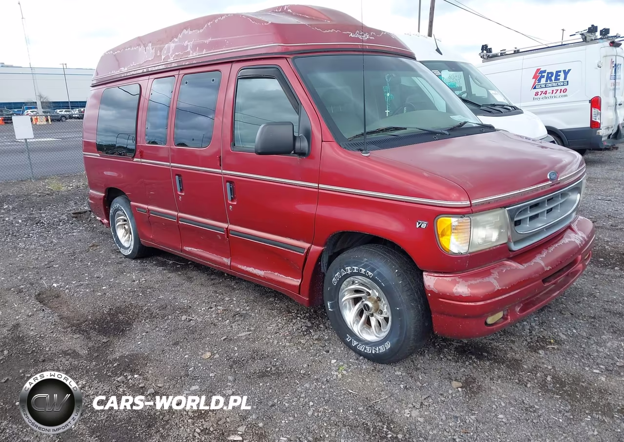 2000 Ford E-150 Recreational