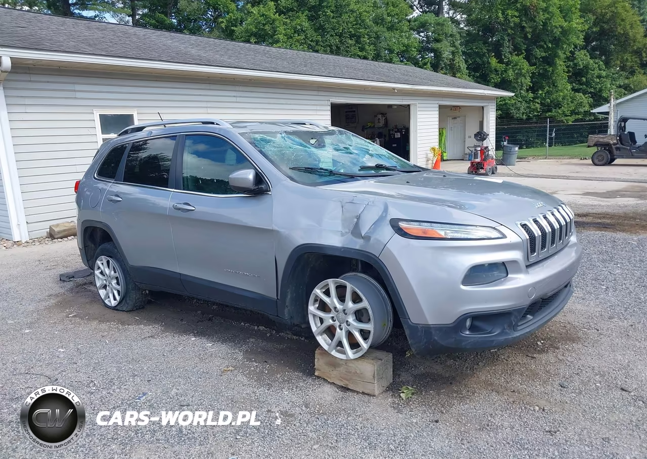 2014 Jeep Cherokee Latitude – zdjęcie 1 z 14