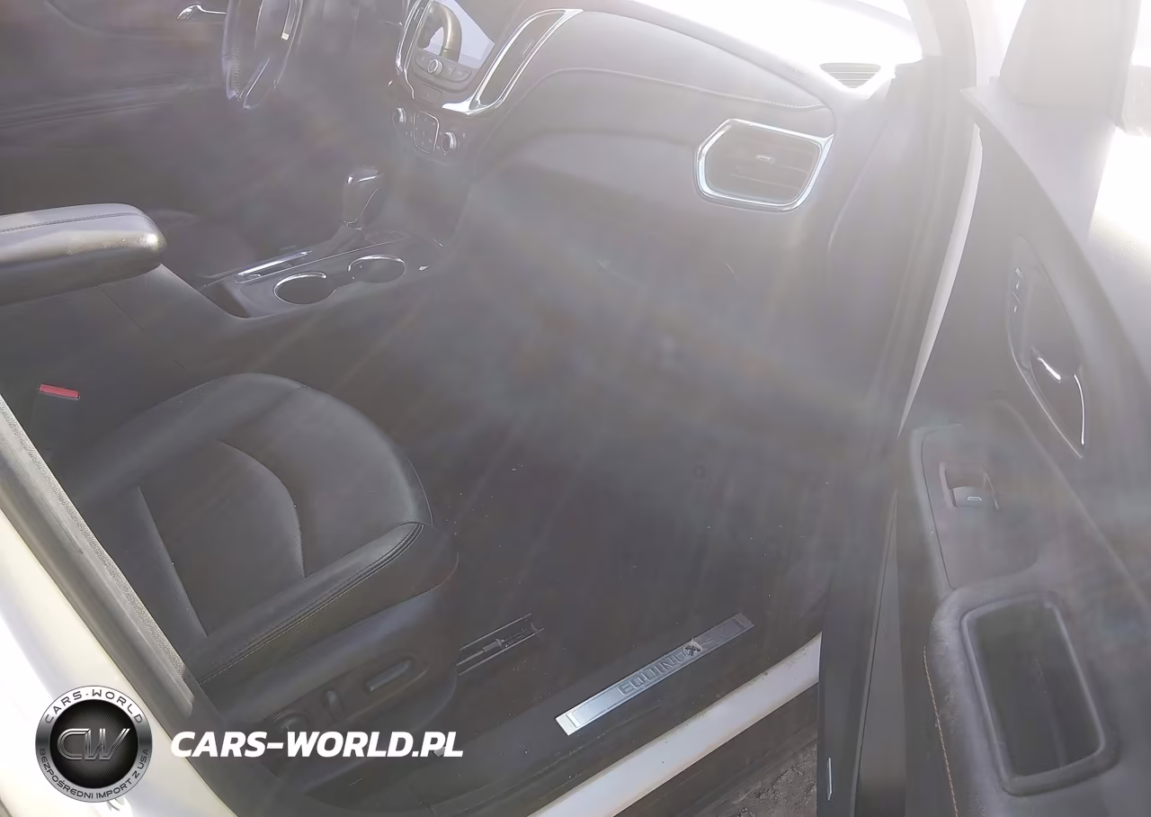 2019 Chevrolet Equinox Premier VIN:2GNAXYEX8K6179944 - 5