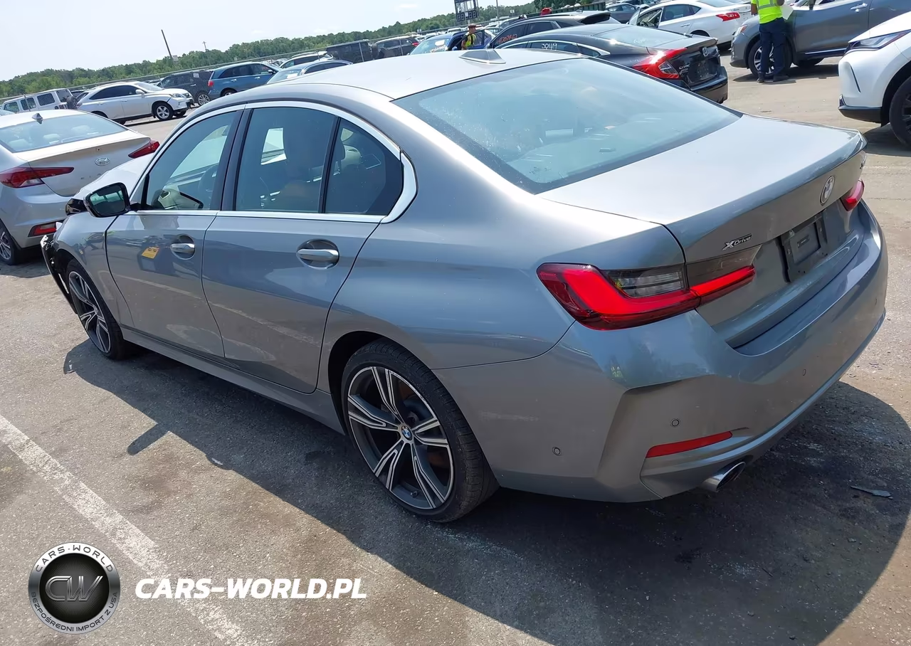 2024 BMW 330I xDrive VIN:3MW89FF04R8E04261 - 3
