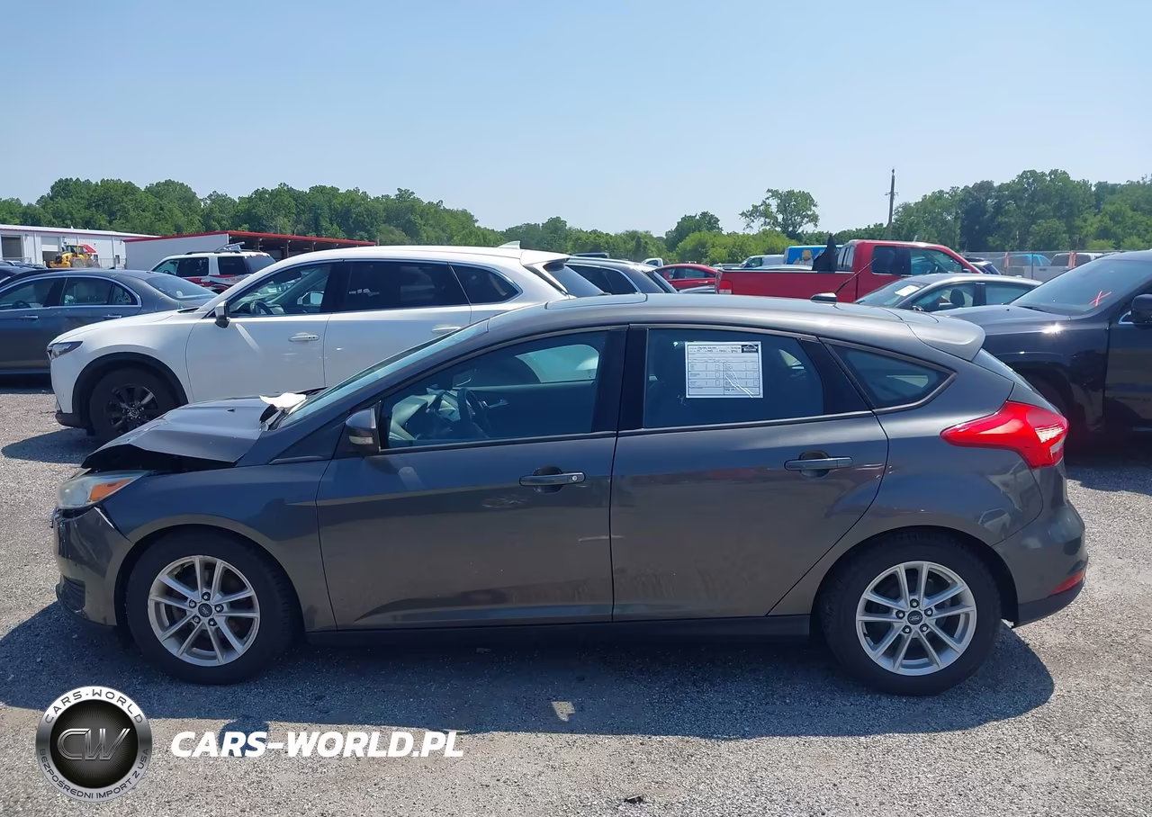 2015 Ford Focus Se VIN:1FADP3K21FL259848 - 14