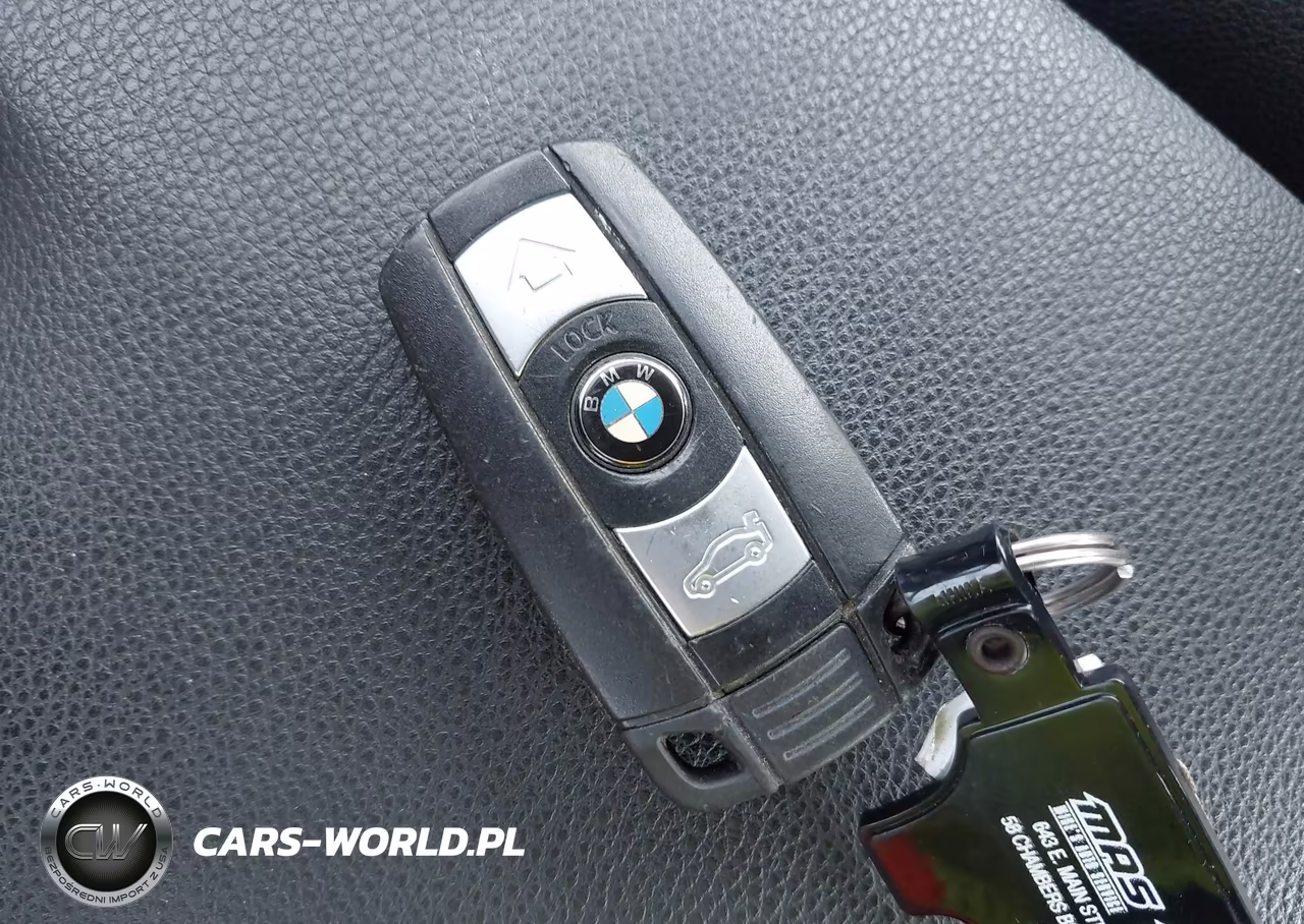2011 BMW 328I VIN:WBAPH5C54BF094120 - 11
