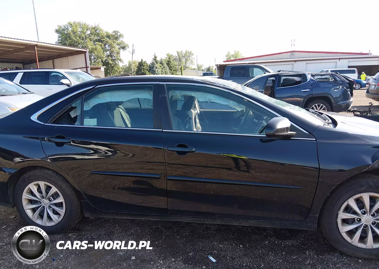 2017 Toyota Camry Le VIN:4T1BF1FK8HU354368 - 13