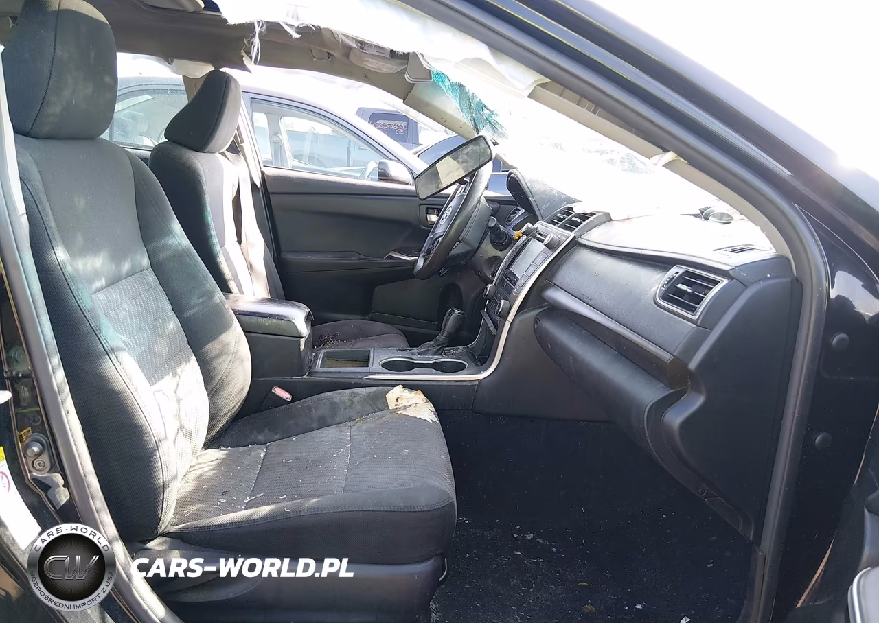 2017 Toyota Camry Le VIN:4T1BF1FK8HU354368 - 5