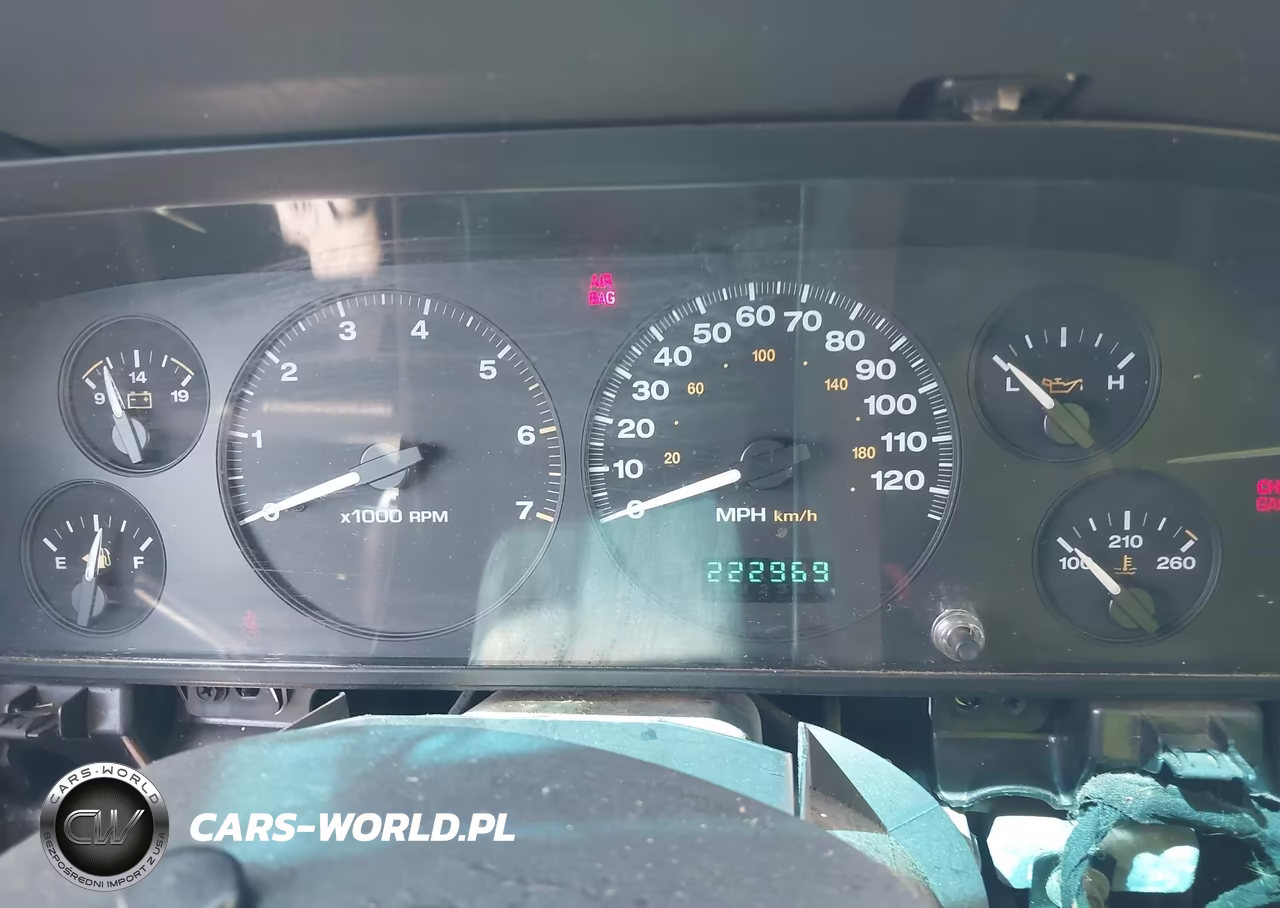 2002 Jeep Grand Cherokee Laredo VIN:1J4GW48S52C167427 - 7