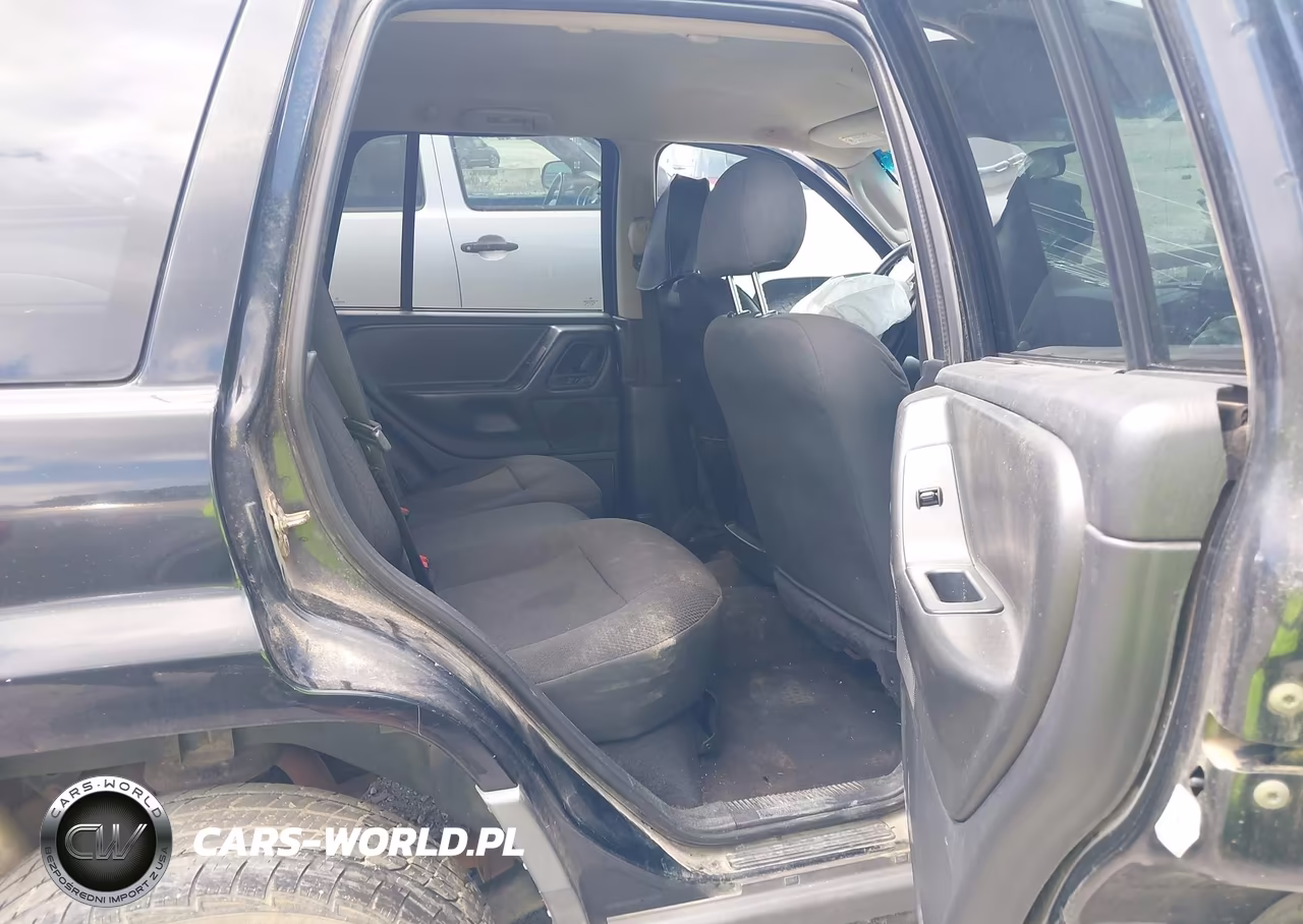 2002 Jeep Grand Cherokee Laredo VIN:1J4GW48S52C167427 - 8