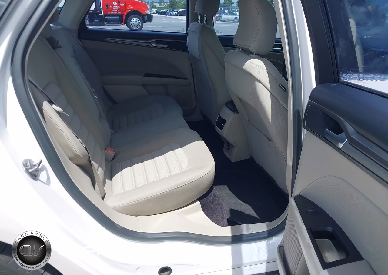 2017 Ford Fusion Se VIN:3FA6P0H7XHR198448 - 8