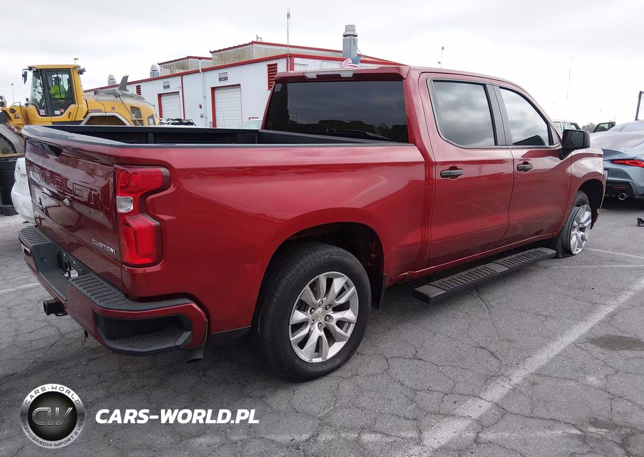 2021 Chevrolet Silverado 1500 2Wd Short Bed Custom VIN:3GCPWBEK3MG290836 - 4
