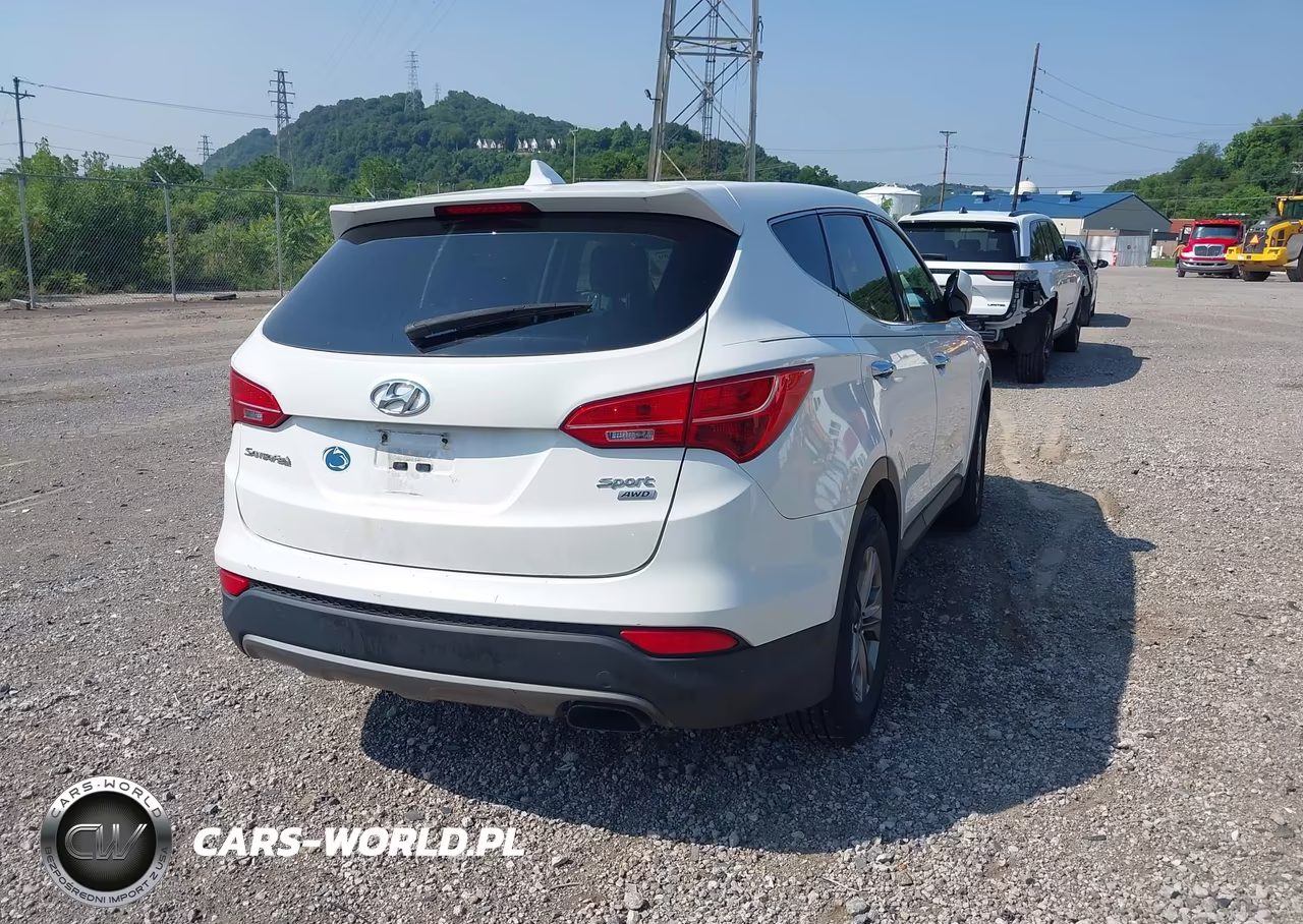 2015 Hyundai Santa Fe Sport 2.4L VIN:5XYZTDLB9FG296481 - 4