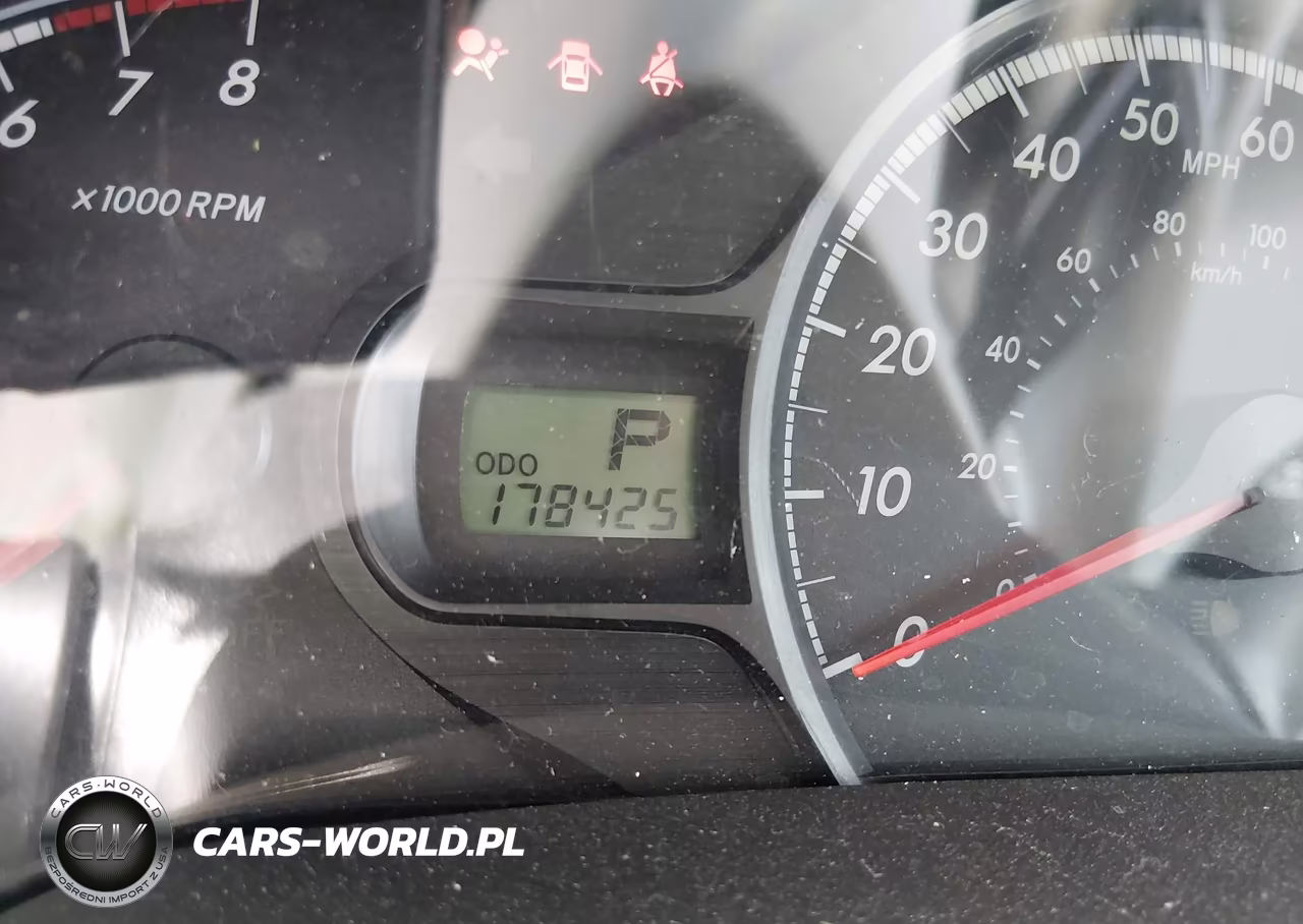 2012 Toyota Sienna Le V6 8 Passenger VIN:5TDKK3DC1CS264998 - 15
