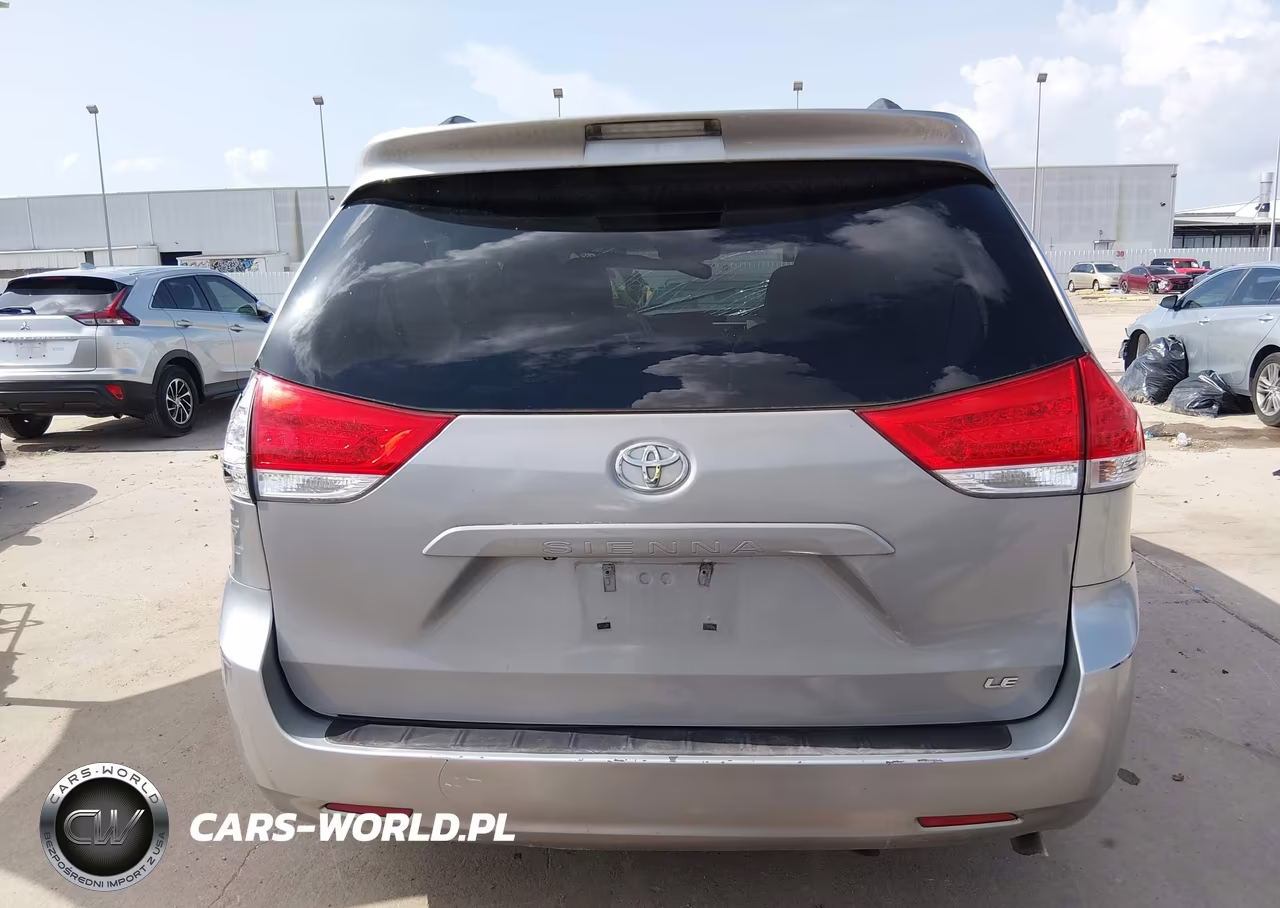 2012 Toyota Sienna Le V6 8 Passenger VIN:5TDKK3DC1CS264998 - 16