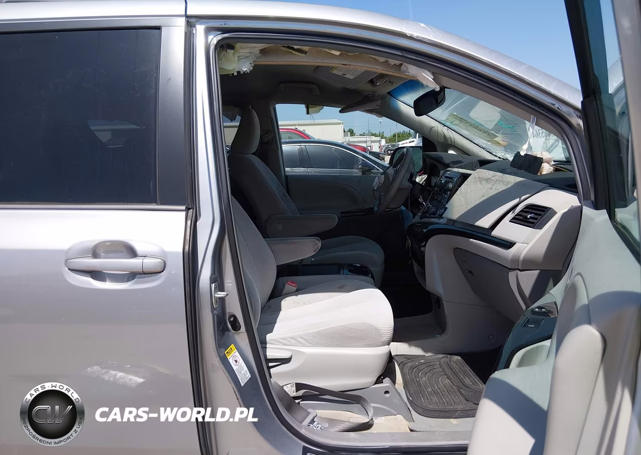 2012 Toyota Sienna Le V6 8 Passenger VIN:5TDKK3DC1CS264998 - 5