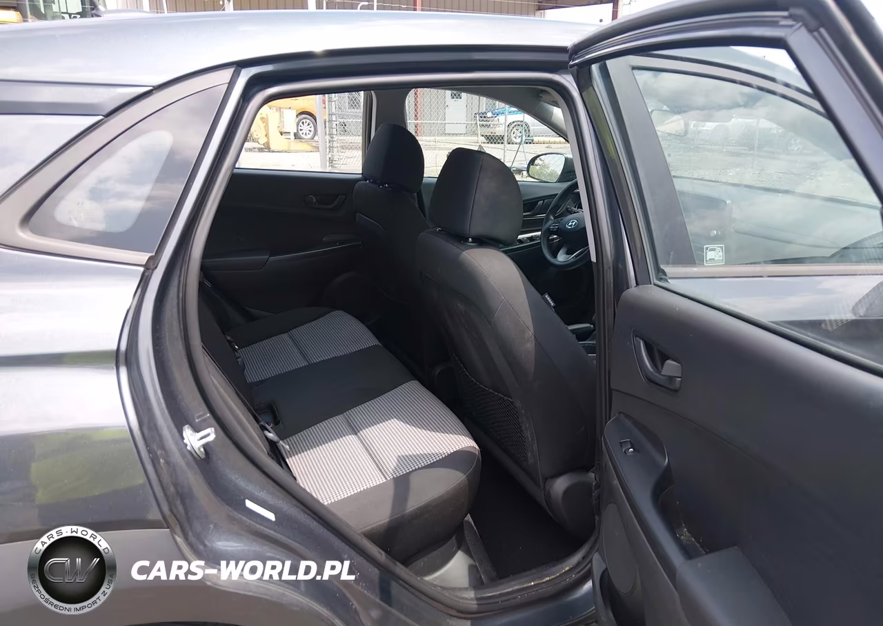 2021 Hyundai Kona Se VIN:KM8K1CAA8MU745068 - 8