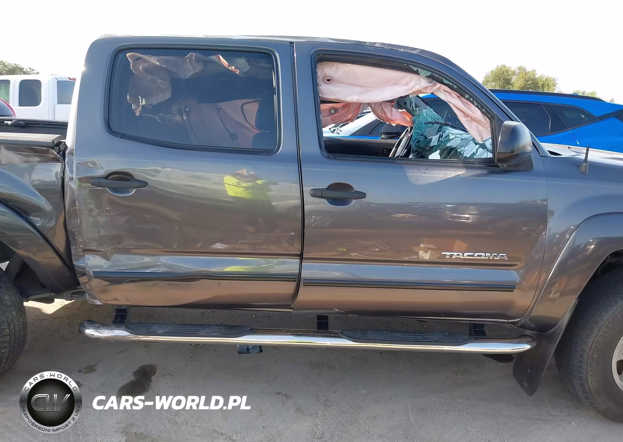 2015 Toyota Tacoma Prerunner V6 VIN:5TFJU4GNXFX079291 - 12