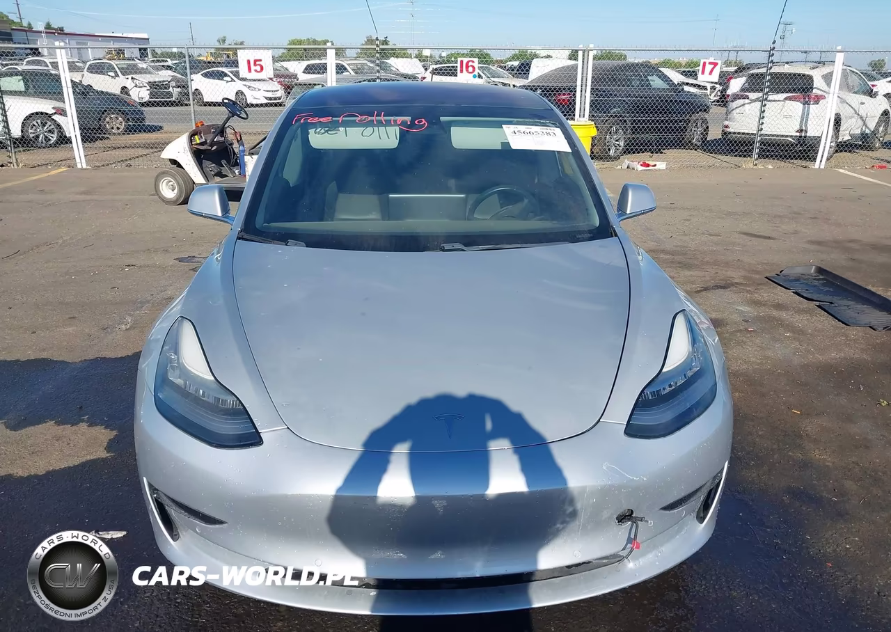 2018 Tesla Model 3 Long Range-Mid Range VIN:5YJ3E1EA7JF011649 - 10