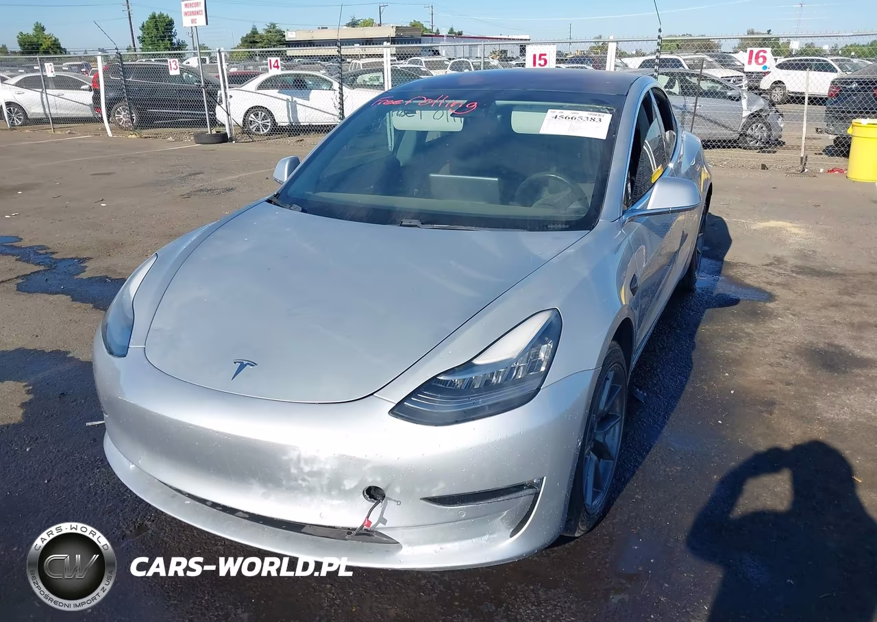 2018 Tesla Model 3 Long Range-Mid Range VIN:5YJ3E1EA7JF011649 - 2