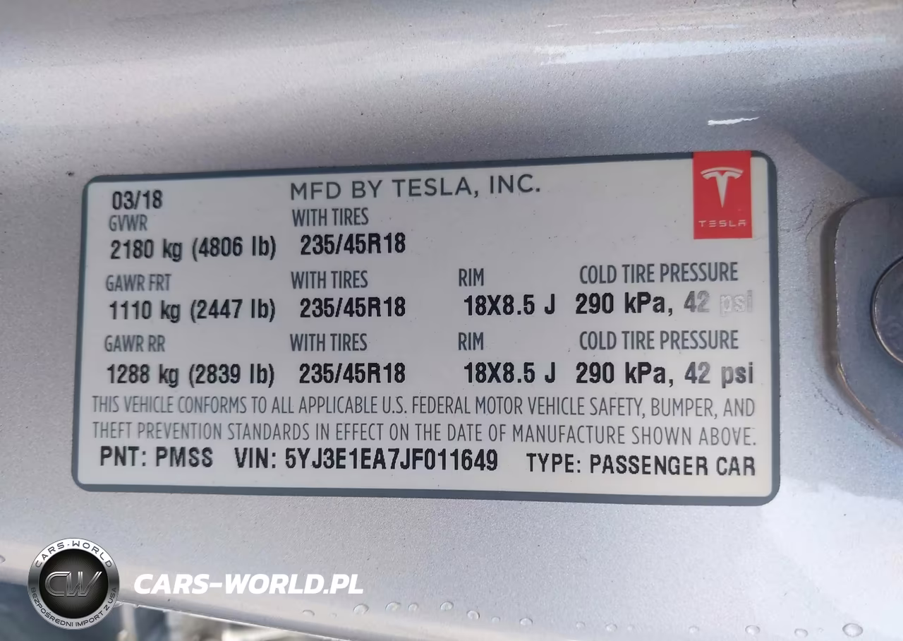 2018 Tesla Model 3 Long Range-Mid Range VIN:5YJ3E1EA7JF011649 - 9