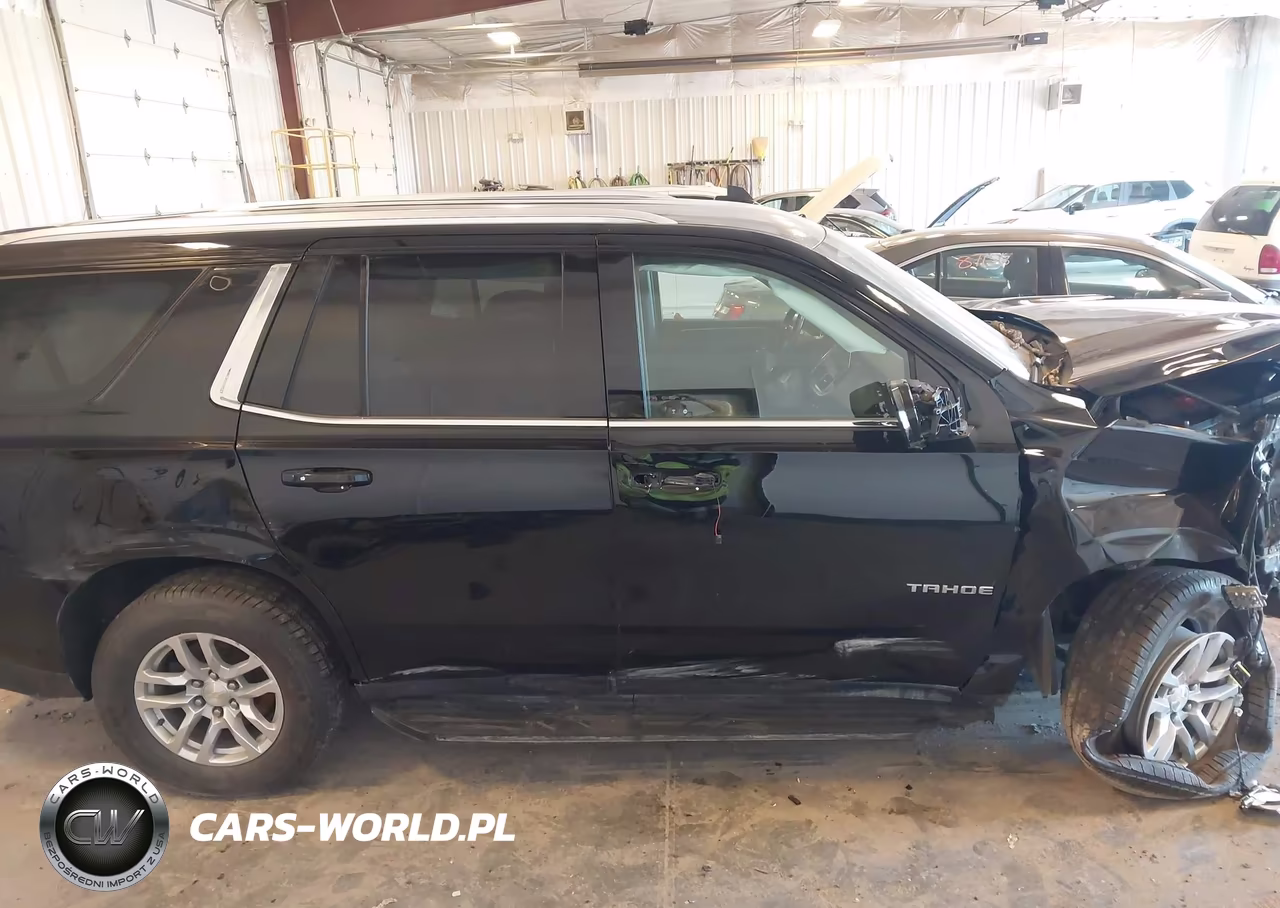 2021 Chevrolet Tahoe 4Wd Ls VIN:1GNSKMKDXMR210088 - 13