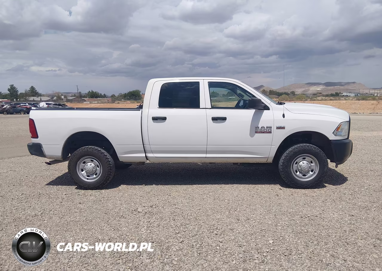2018 Ram 2500 Tradesman 4X4 6'4 Box VIN:3C6TR5CT4JG306712 - 14