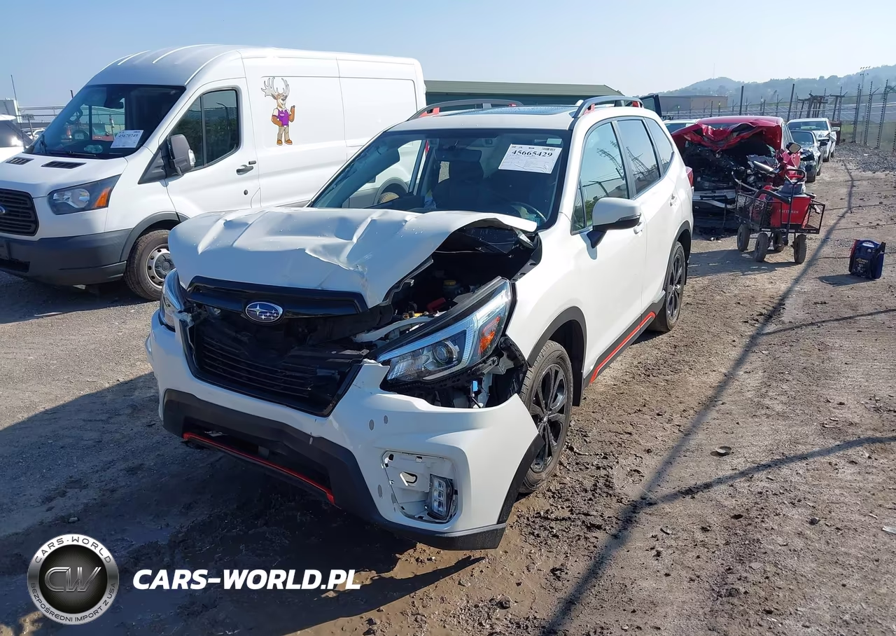 2019 Subaru Forester Sport VIN:JF2SKAPCXKH418662 - 2