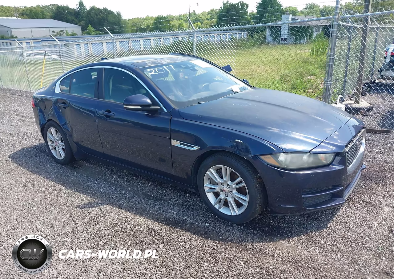 2017 Jaguar Xe Premium