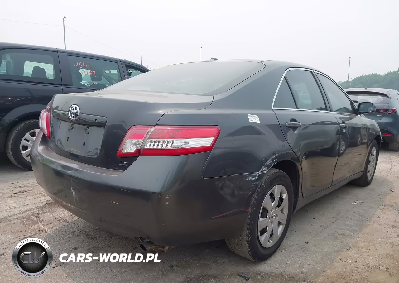 2010 Toyota Camry Le VIN:4T1BF3EK8AU100503 - 4
