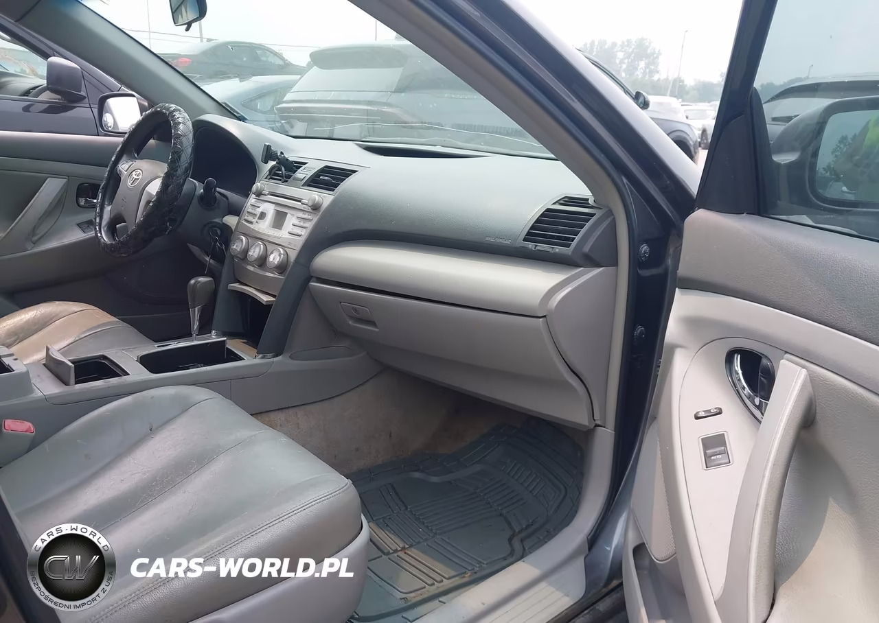2010 Toyota Camry Le VIN:4T1BF3EK8AU100503 - 5