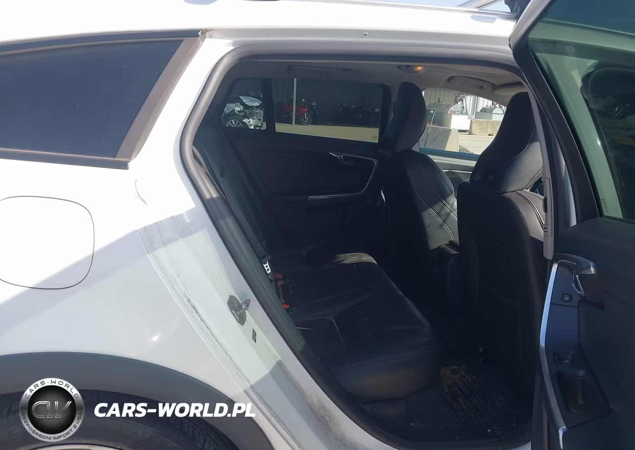 2016 Volvo V60 Cross Country T5 VIN:YV4612HK0G1008318 - 8