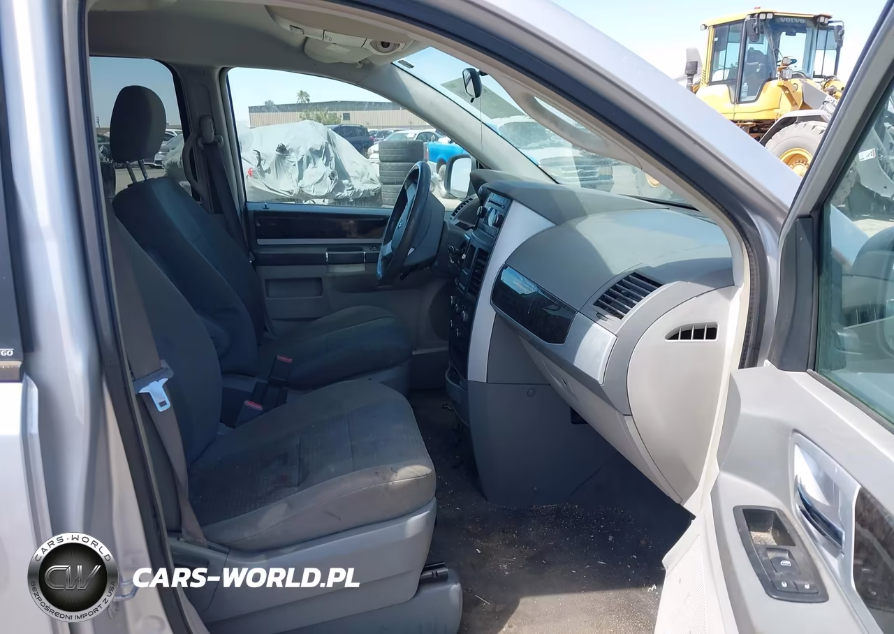 2010 Dodge Grand Caravan Sxt VIN:2D4RN5D12AR209582 - 5