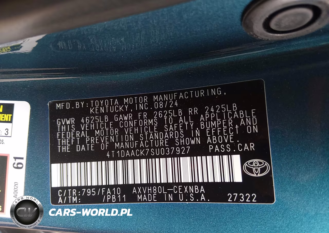 2025 Toyota Camry Le VIN:4T1DAACK7SU037927 - 9