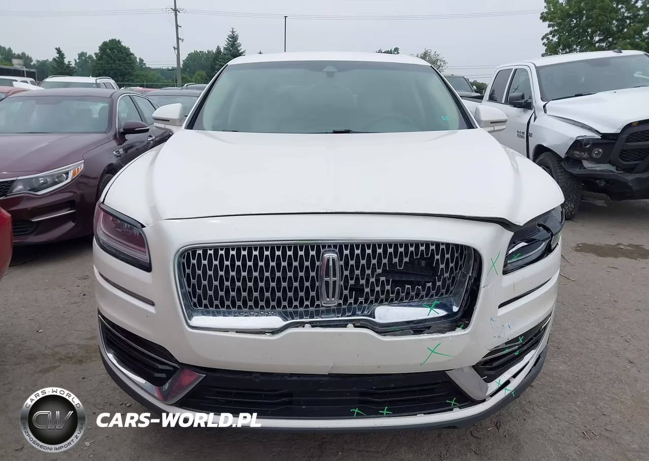 2019 Lincoln Nautilus Standard VIN:2LMPJ6J97KBL61299 - 12
