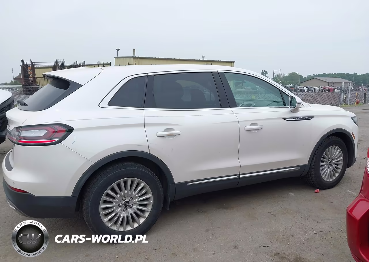 2019 Lincoln Nautilus Standard VIN:2LMPJ6J97KBL61299 - 13