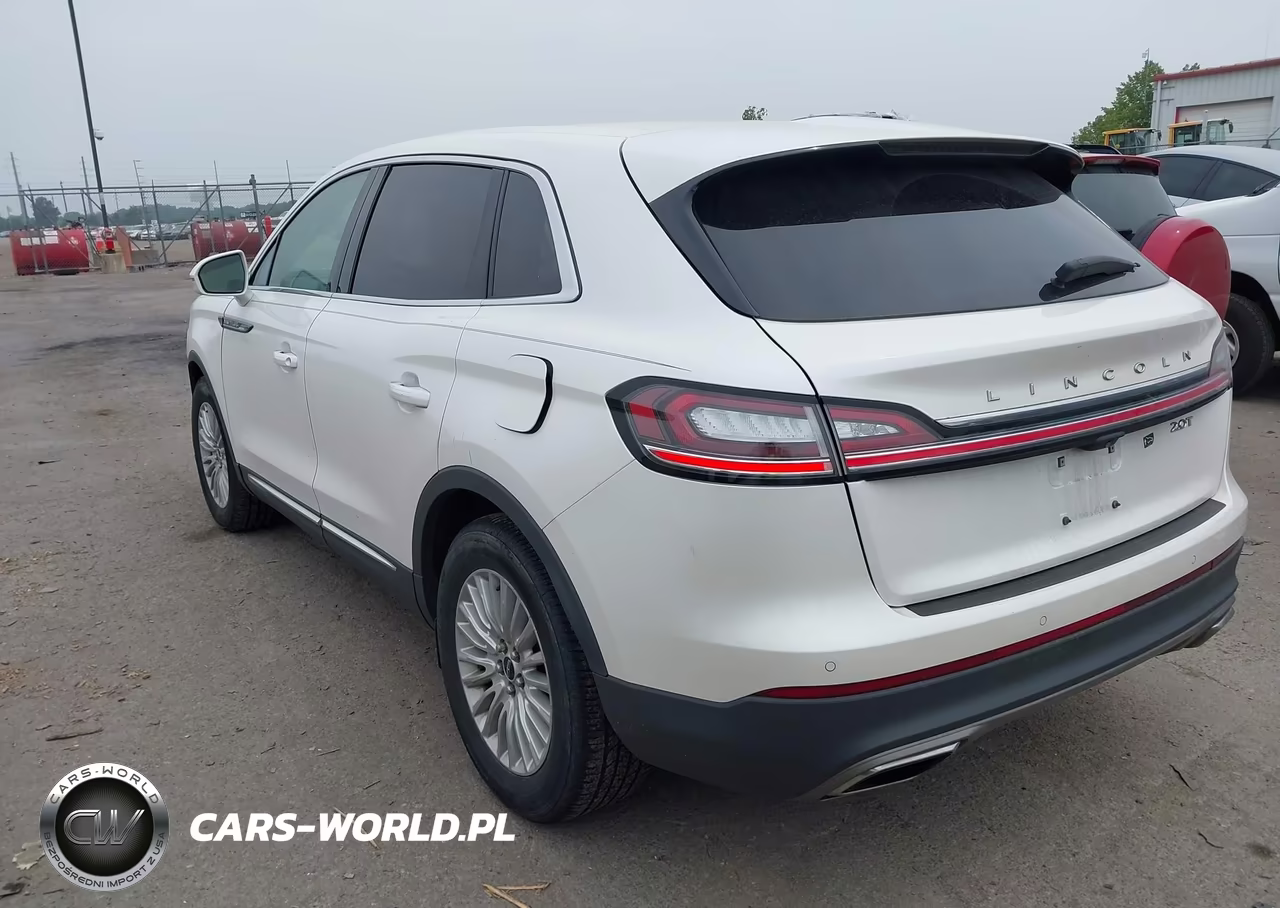 2019 Lincoln Nautilus Standard VIN:2LMPJ6J97KBL61299 - 3