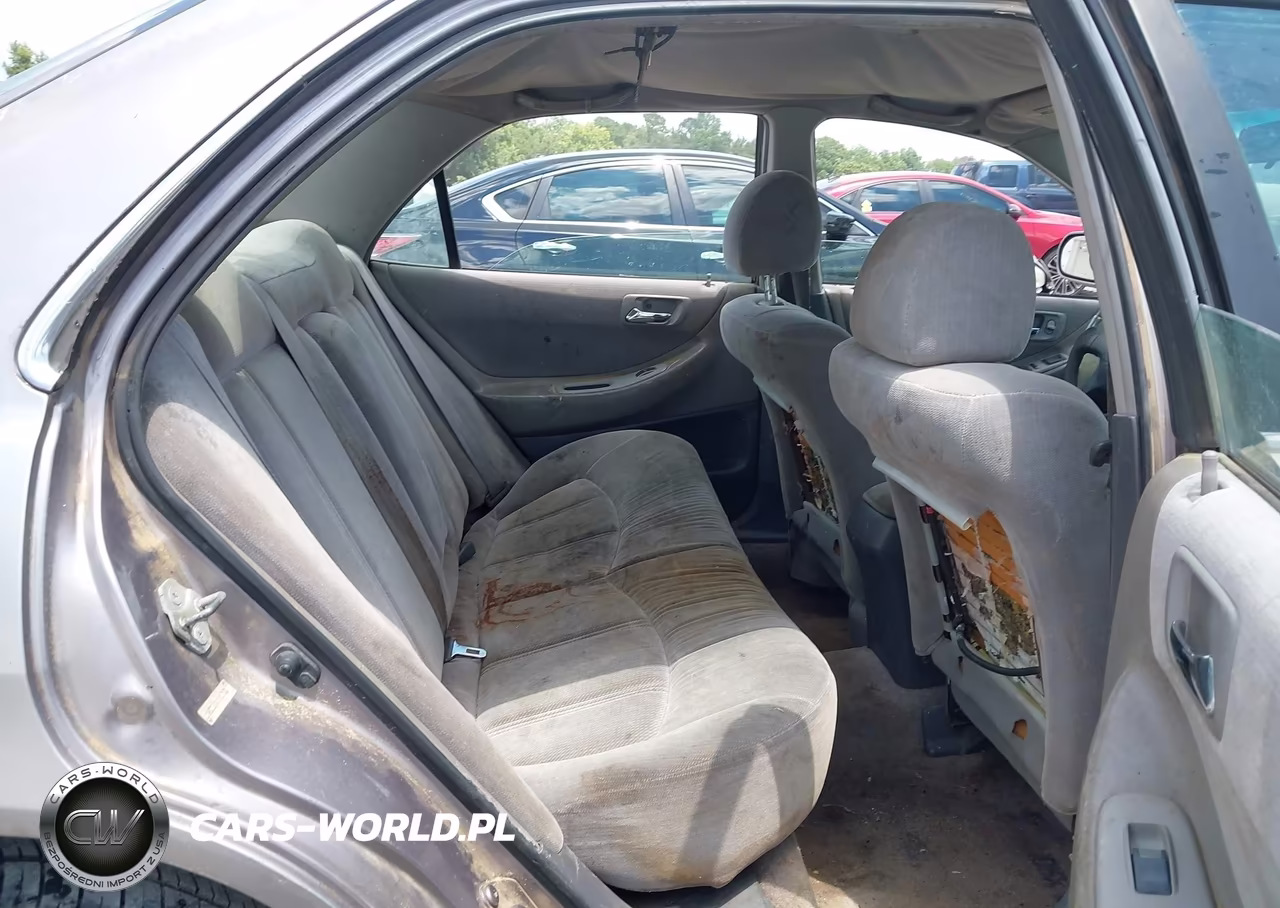 2000 Honda Accord 3.0 Lx VIN:1HGCG1641YA017082 - 8