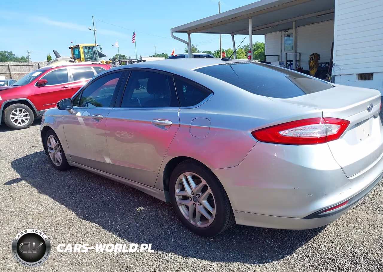 2014 Ford Fusion Se VIN:3FA6P0H73ER187674 - 3