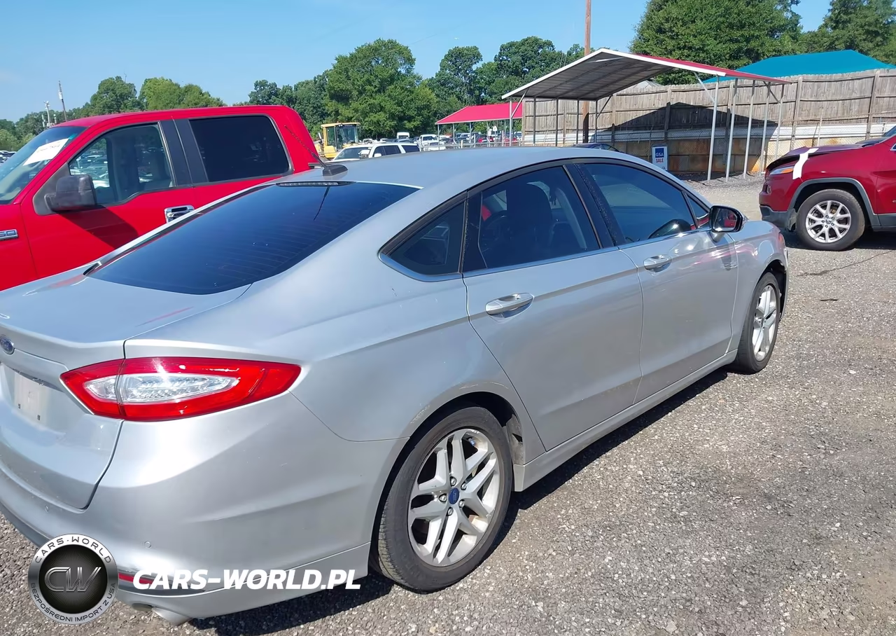 2014 Ford Fusion Se VIN:3FA6P0H73ER187674 - 4