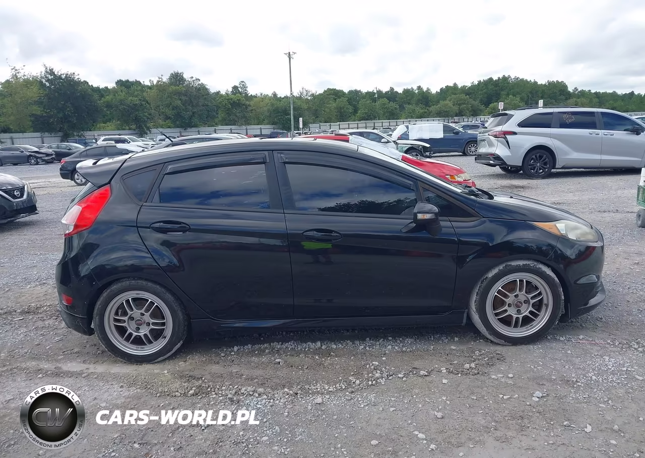 2016 Ford Fiesta St VIN:3FADP4GX5GM142204 - 13