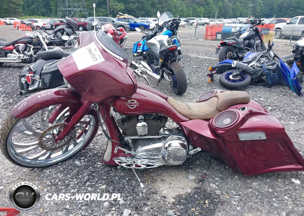 2010 Harley-Davidson Flhx VIN:1HD1KB411AB627016 - 2