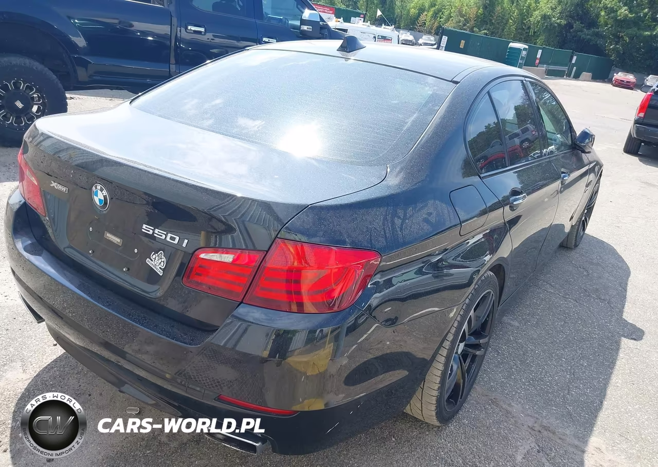 2011 BMW 550I xDrive VIN:WBAFU9C56BC786122 - 4