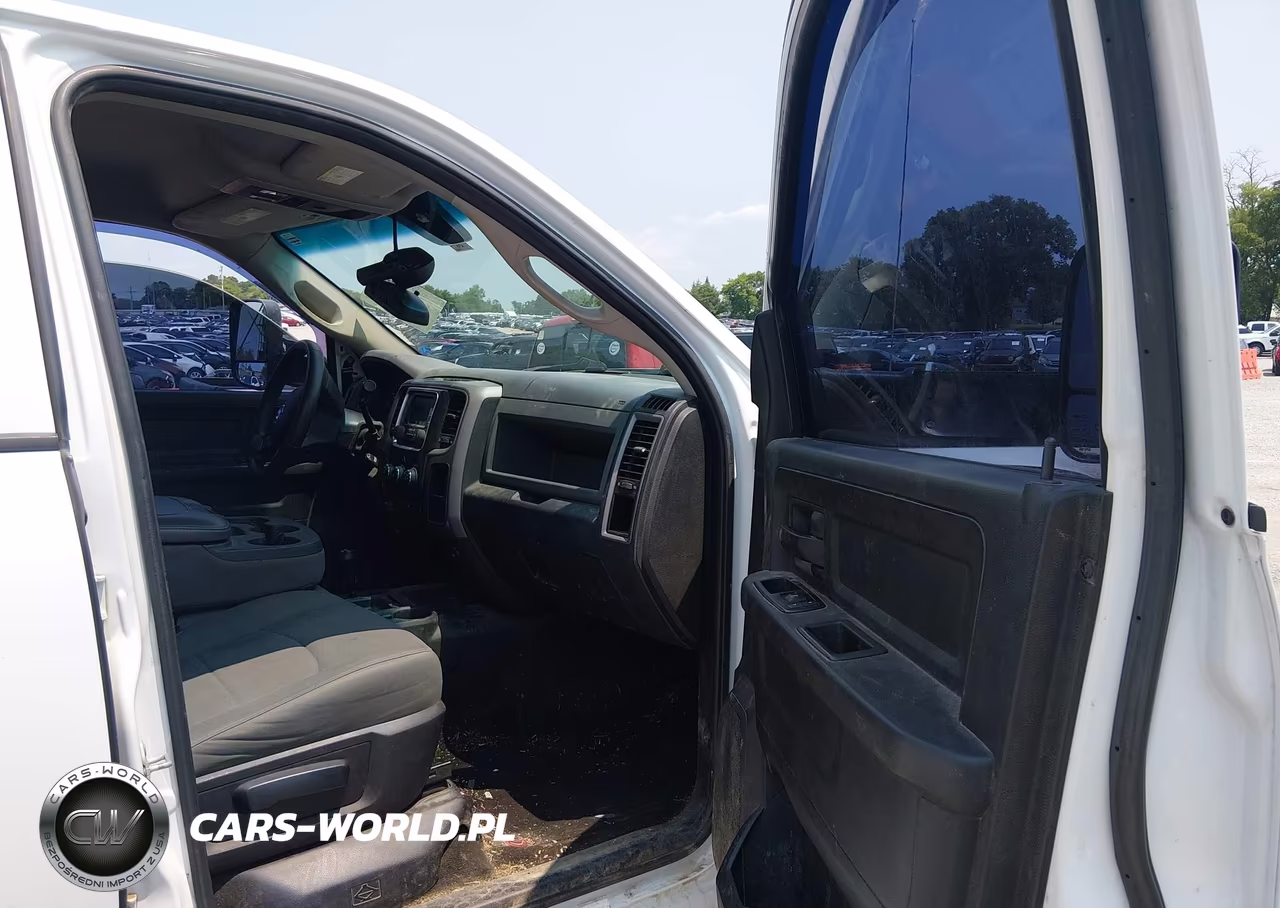 2015 Ram 2500 Tradesman VIN:3C6UR5CL5FG614273 - 5