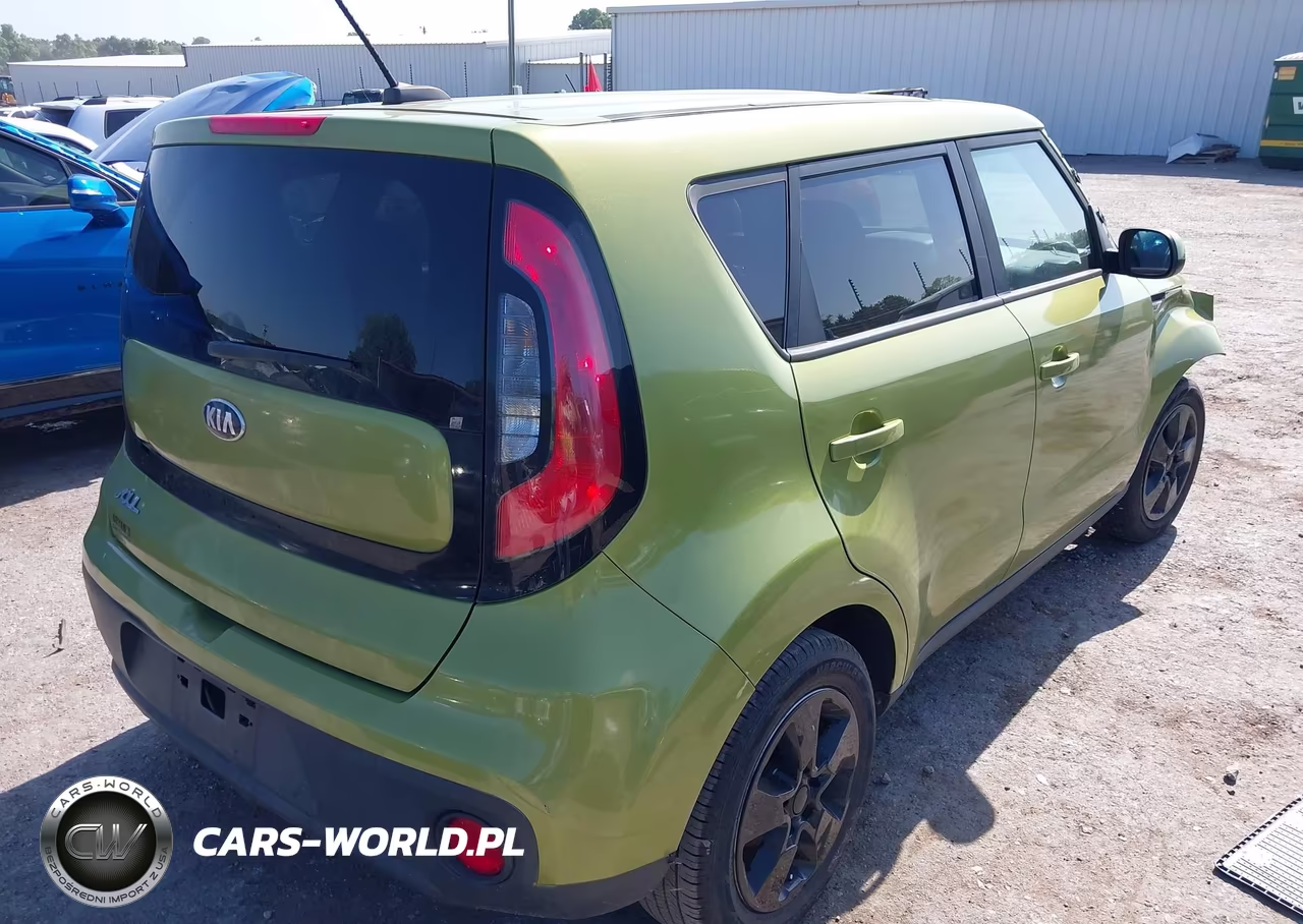 2017 Kia Soul VIN:KNDJN2A27H7877749 - 4