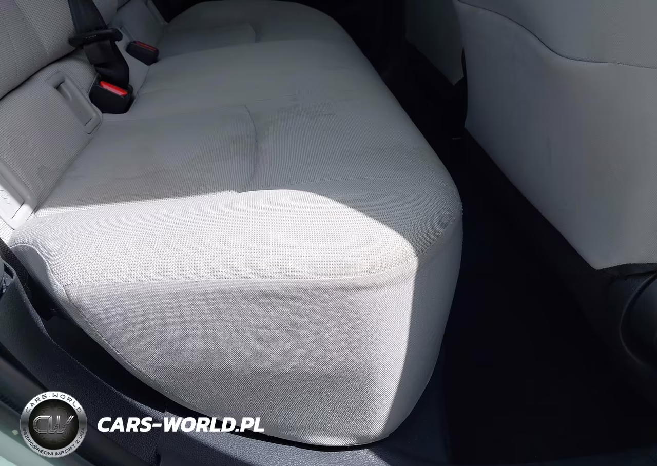 2026 Toyota Corolla Cross L VIN:7MUAAAAG5TV157632 - 8