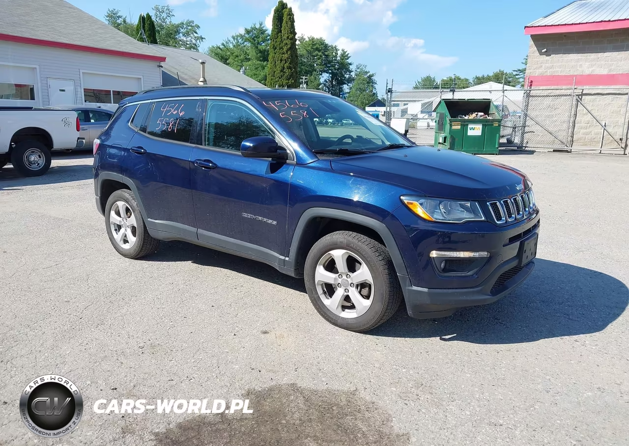 2018 Jeep Compass Latitude 4X4 – zdjęcie 1 z 16