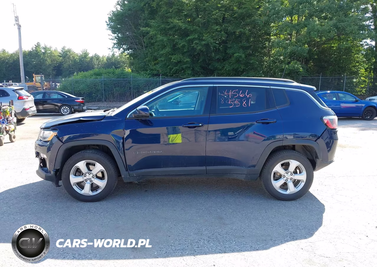 2018 Jeep Compass Latitude 4X4 VIN:3C4NJDBBXJT290678 - 14