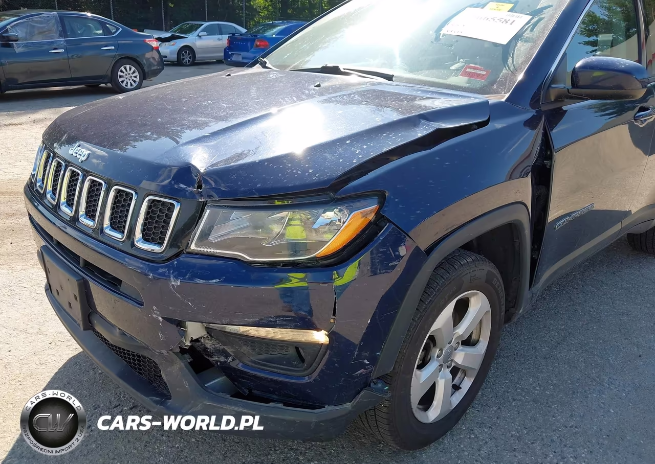 2018 Jeep Compass Latitude 4X4 VIN:3C4NJDBBXJT290678 - 6
